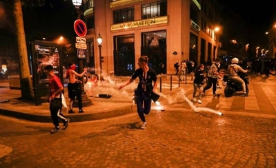 HOY / Detenidas 148 personas en París por disturbios tras la final