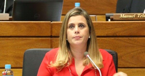 “Julio Rolón se tiene que ir del viceministerio por irresponsable”, asegura diputada