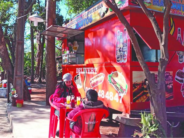 Lomiteros, en pie de guerra: hacen promos para sobrevivir