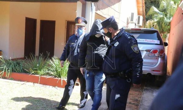 Titular de colegio de Abogados detenido, lo acusan por extorsión