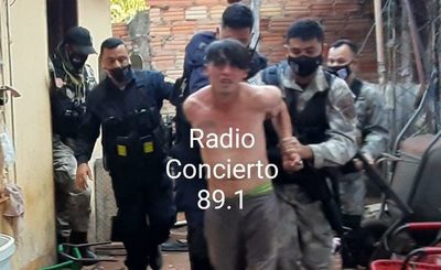 Reducen a hombre atrincherado que amenazó con suicidarse