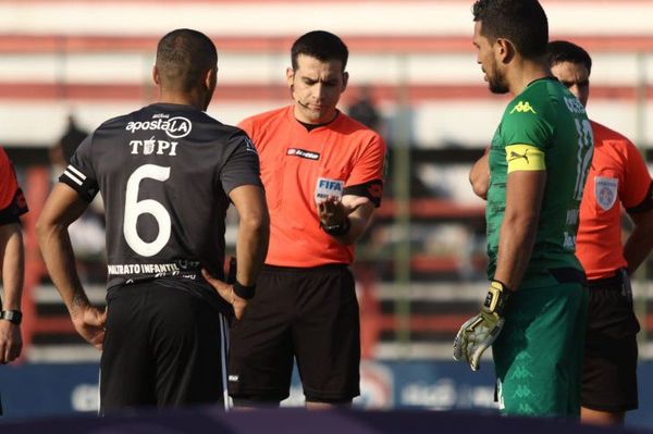 Los árbitros para la fecha que se jugará entre semana