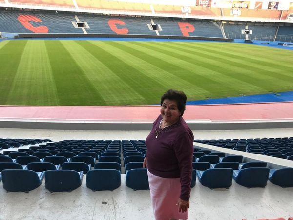 "Se emocionó igual que una niña pequeña"