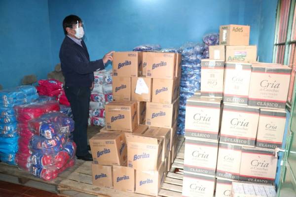 Limpio: Incautan mercaderías presuntamente ingresadas de contrabando por valor de Gs. 100 millones - Megacadena — Últimas Noticias de Paraguay