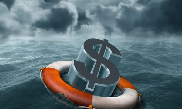 Clanes millonarios como salvavidas de empresas