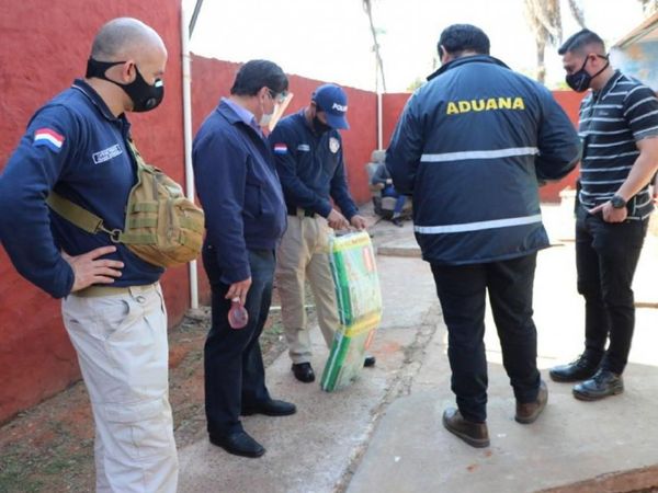 Incautan carga que sería de contrabando