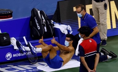 HOY / Djokovic tuvo que trabajar frente a Berankis para pasar a tercera ronda