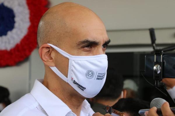 ¿Mazzoleni apurado? Directora del Policlínico dice que todavía falta confirmar por laboratorio resultado de Euclides - Megacadena — Últimas Noticias de Paraguay