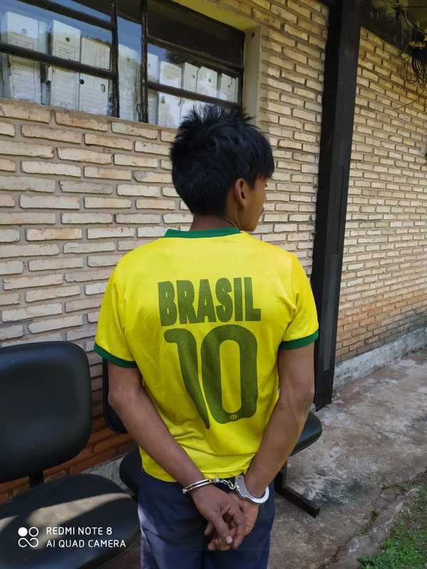 Joven con aparentes trastornos mentales destruye la casa de su tía en día de furia