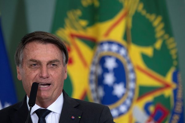 Bolsonaro anuncia un nuevo plan de viviendas para 1,6 millones de familias - MarketData
