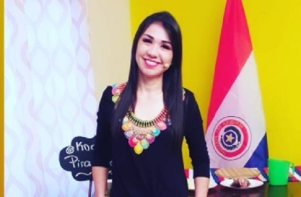 Guarani ñe’e ára, Emi Báez omba’apova tanganmbyrýpe omomba’e guasu ñane ñe’ ẽ