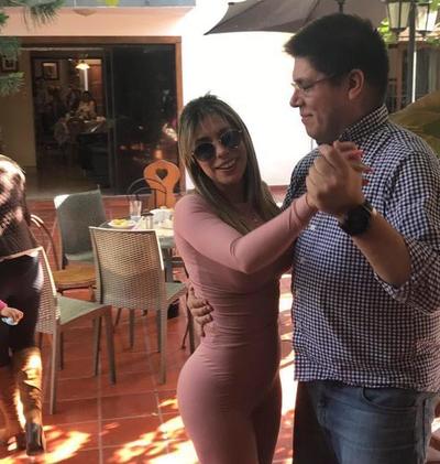 Fiscalía investiga fiesta de cumpleaños que le costó el cargo al exviceministro de Salud - ADN Paraguayo