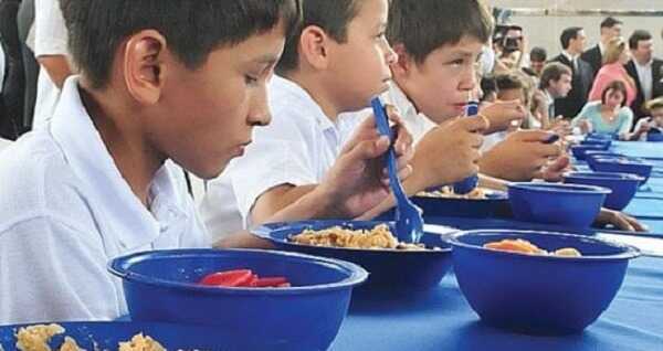 Gobernación de Caaguazú realizó licitación de almuerzo escolar con total transparencia - Noticiero Paraguay