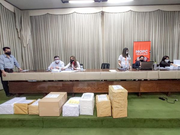 MOPC seguirá gastando para “fiscalizar” criticada obra de la ruta Villeta-Alberdi - Nacionales - ABC Color