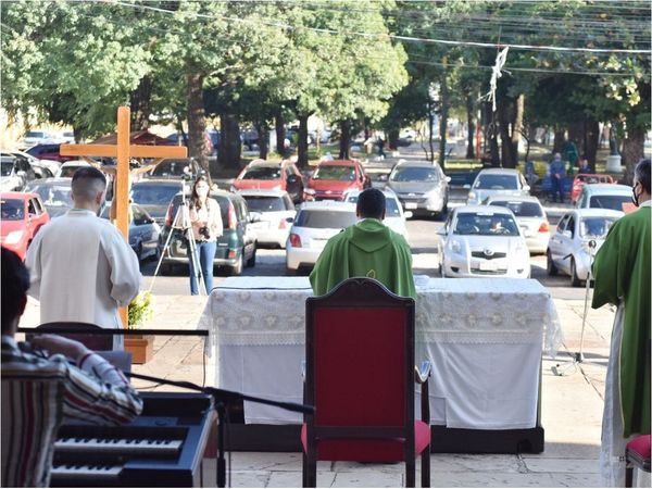 Pandemia también golpea a iglesias y colegios religiosos