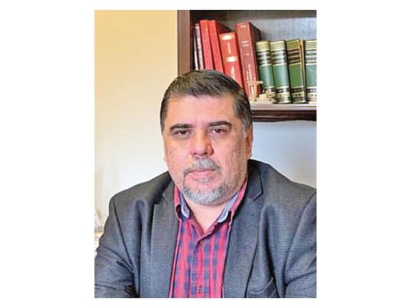 Julio  Borba es el nuevo  viceministro, reemplaza al Dr. Juan C. Portillo
