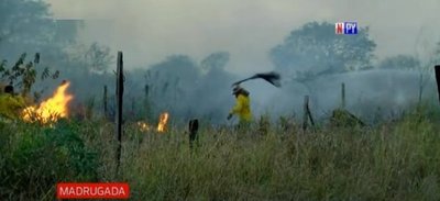 Banco San Miguel ardió en llamas | Noticias Paraguay