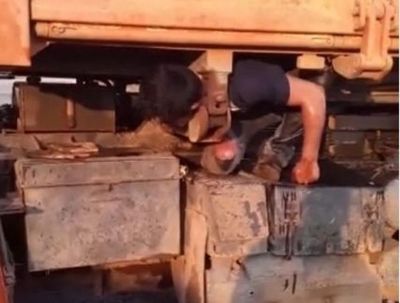 Mecánico muere aplastado bajo un camión en Cruce a Bella Vista