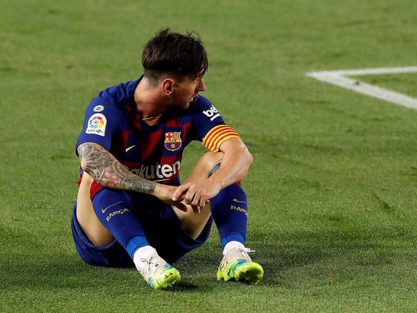 El PSG ve "imposible" el fichaje de Messi