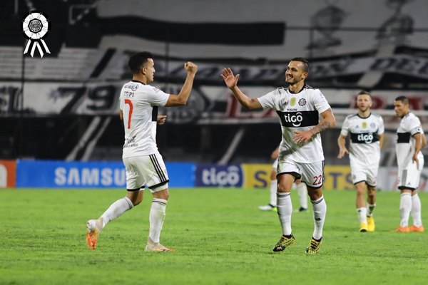 Olimpia visita a 12 de Octubre con la obligación de ganar