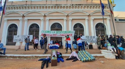Nueva protesta por la intervención de la comuna de Concepción