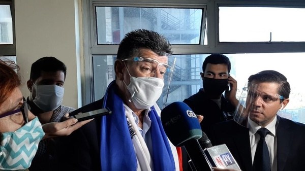 Efraín no respetará las medidas sustitutivas porque quiere que se ordene su prisión preventiva - ADN Paraguayo
