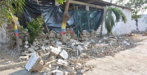 Niña de 3 años murió aplastada por una pared - Noticiero Paraguay