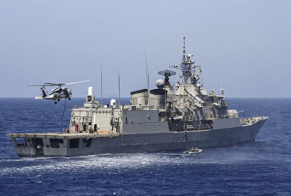 Grecia realiza maniobras navales con países europeos y Turquía con EE.UU. - Mundo - ABC Color