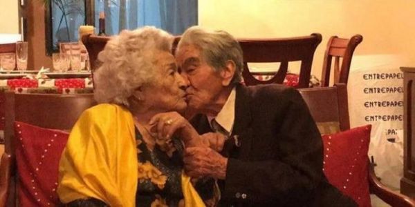 Pareja ecuatoriana de ancianos, que suman 214 años, ingresa en récord Guiness