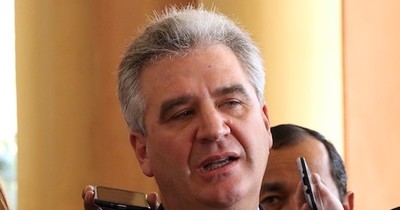 Bacchetta adelanta apoyo a la reelección del intendente de Asunción