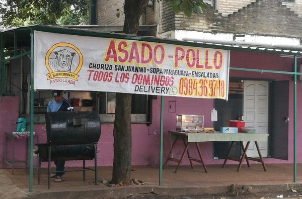 Emprendedores “chulean” a la pandemia con “pasacalles” | Crónica