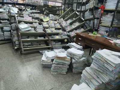 ¿El peso de la justicia? Estantes del PJ cayeron y lesionaron a un funcionario - Megacadena — Últimas Noticias de Paraguay