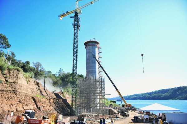 Ya está concluida la columna norte de la torre principal del Puente de la Integración