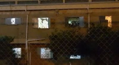 Reclusas protestan tras caso positivo de Covid-19 en cárcel de Misiones - Digital Misiones