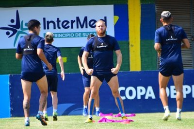 Luqueño tiene todo definido para jugar ante el Guma