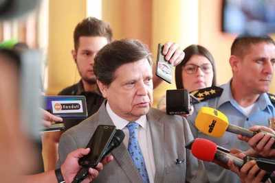 Habla el ministro del Interior desde el hospital: “Akovoitende asẽta ko’águi ha asẽta che mbareteve” » Ñanduti
