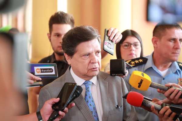 Habla el ministro del Interior desde el hospital: “Akovoitende asẽta ko’águi ha asẽta che mbareteve” » Ñanduti