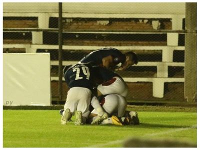 A lo Ciclón: Gran remontada de Cerro Porteño para llegar motivado al clásico