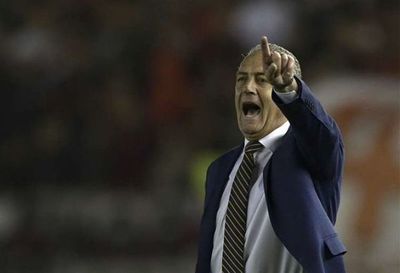Gustavo Alfaro dirigirá a la selección de Ecuador