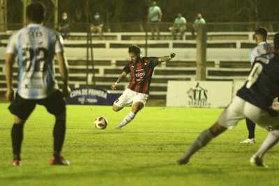 Cerro Porteño remontó ante Guaireña e hiló 8 triunfos consecutivos luego de 46 años - Megacadena — Últimas Noticias de Paraguay