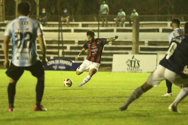 Cerro Porteño remontó ante Guaireña e hiló 8 triunfos consecutivos luego de 46 años - Megacadena — Últimas Noticias de Paraguay