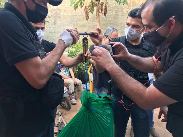 Imputan a dos hombres tras allanamiento en vivienda y hallazgo de más de 17 kilos de marihuana » Ñanduti