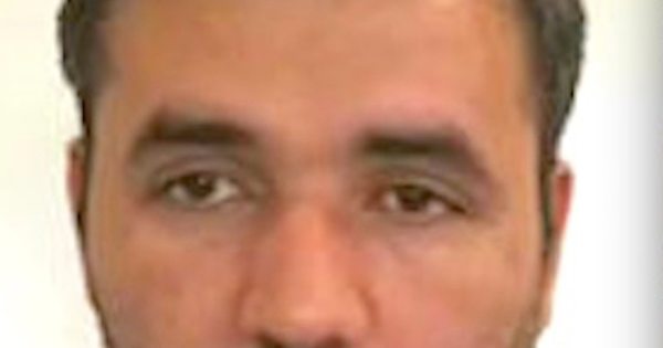 La Nación / Vinculan a político cercano al Ejecutivo