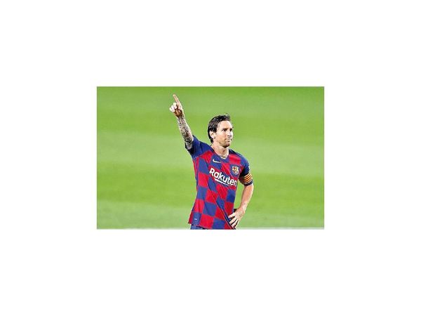 Lionel Messi apunta al City