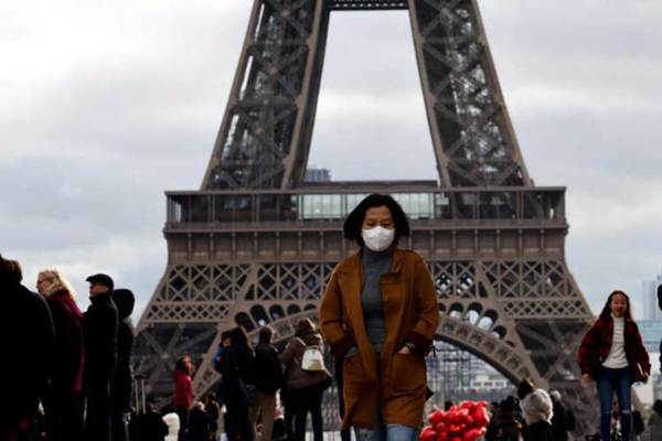 Francia pone 21 de sus 101 departamentos en zona roja por el alza del virus » Ñanduti