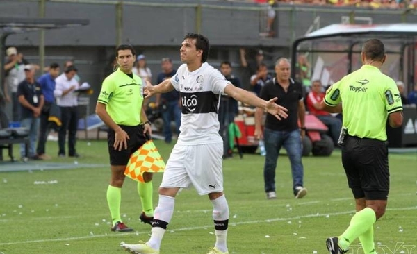 HOY / El polémico Pablo Zeballos juega su clásico y calienta la previa