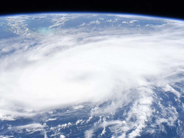 El huracán Laura toca tierra en Estados Unidos » Ñanduti