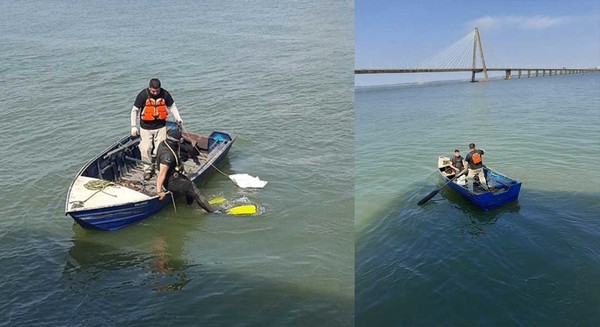 LIMPIAN TOMA DE AGUA CRUDA DE LA ESSAP EN EL RÍO PARANÁ.