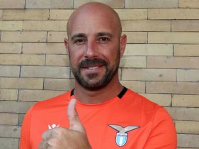 El Lazio oficializa el fichaje de Pepe Reina