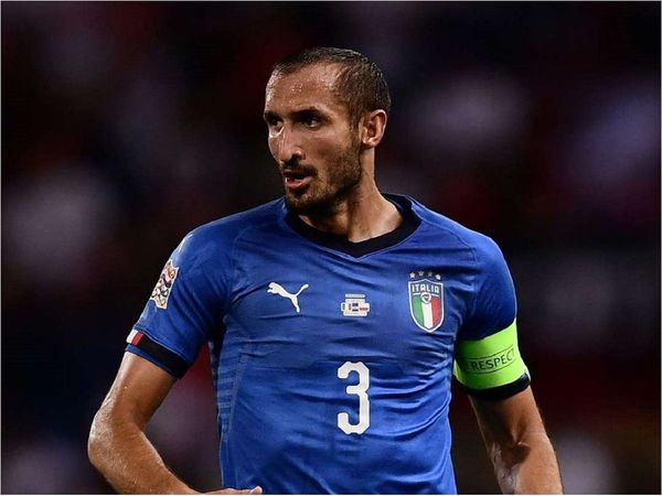 Chiellini regresa a la lista de 37 de Mancini